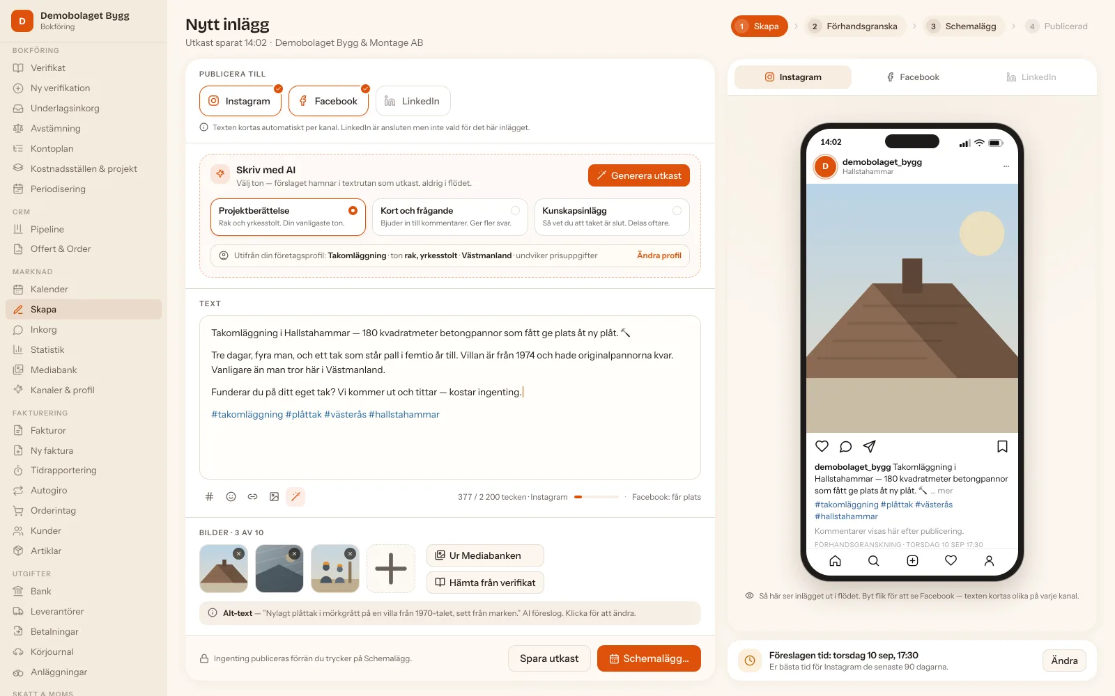 Mockup av composern: ett inlägg om takomläggning med kanalval, tre tonlägen för AI-utkastet, bilder ur mediabanken, AI-föreslagen alt-text och en mobilförhandsvisning av hur inlägget ser ut på Instagram.